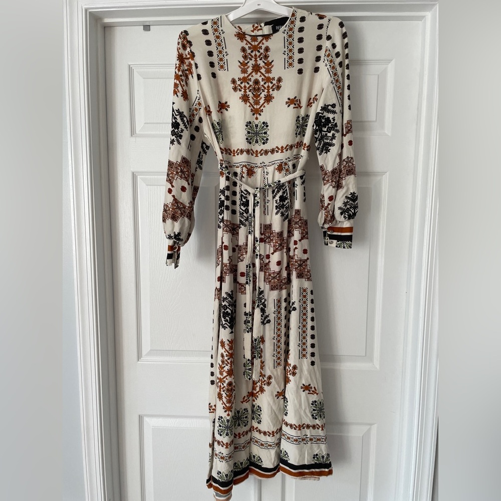 Elegant Floral Long Sleeve Dress